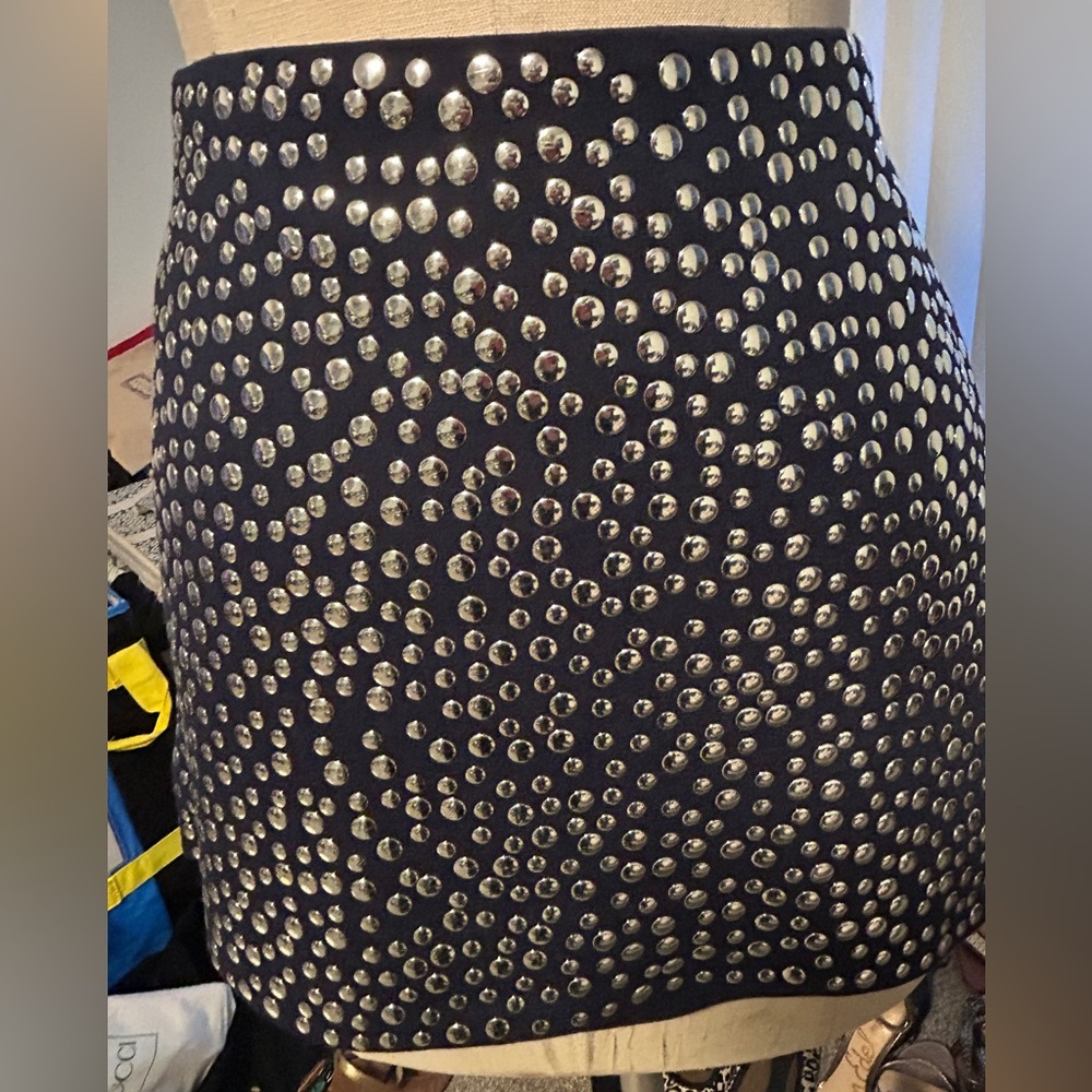 LaRok Navy Blue Mini Skirt with Silver Studs
Waist 16” length 12”